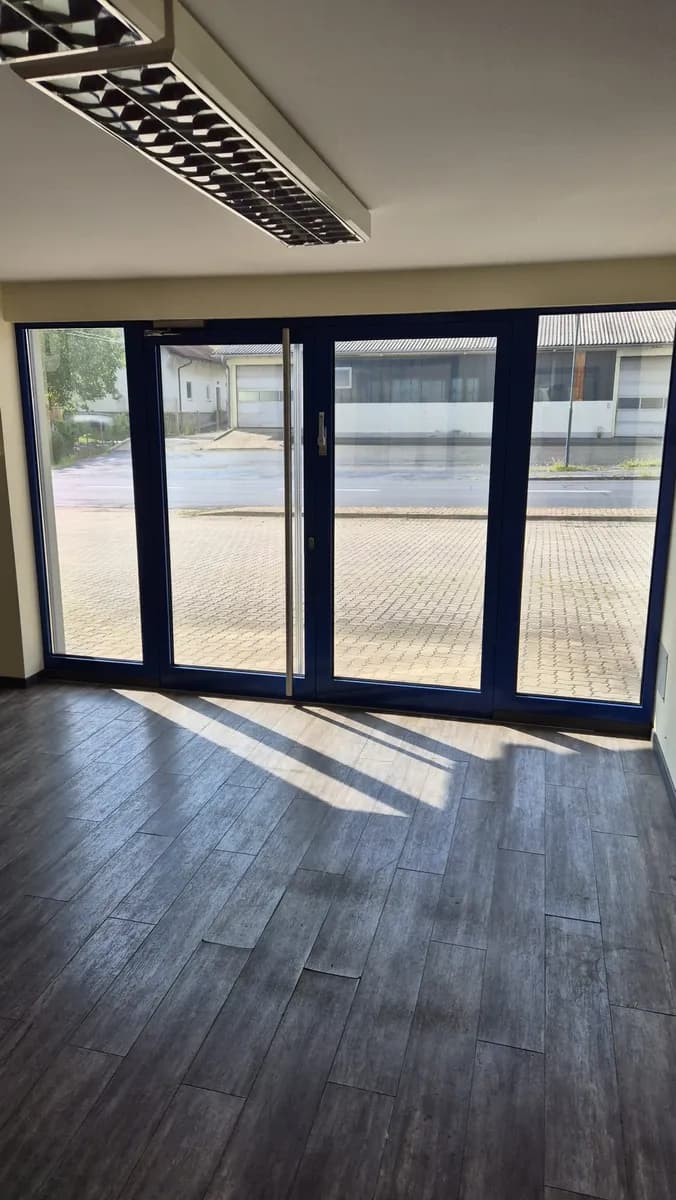 Gewerbeimmobilie mieten in Deutschlandsberg – 206 m², € 1.504 – Bild 4 von 9