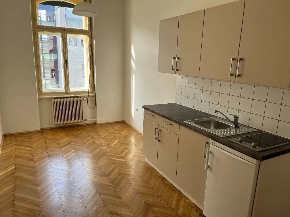 1-Zimmer-Wohnung mieten in Graz – 24 m², € 416 – Bild 2 von 7
