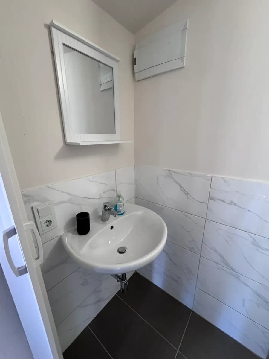 1-Zimmer-Wohnung mieten in Mödling – 25 m², € 600 – Bild 9 von 11