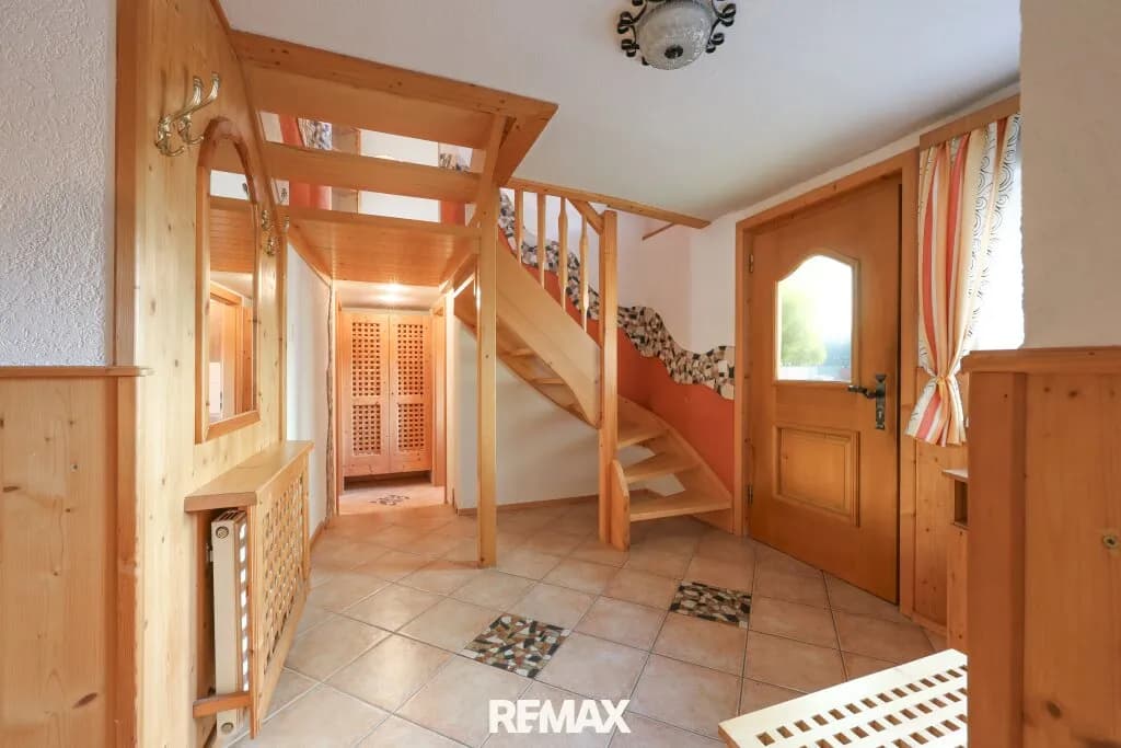 Haus kaufen in Liezen – 200 m², € 349.000 – Bild 4 von 7