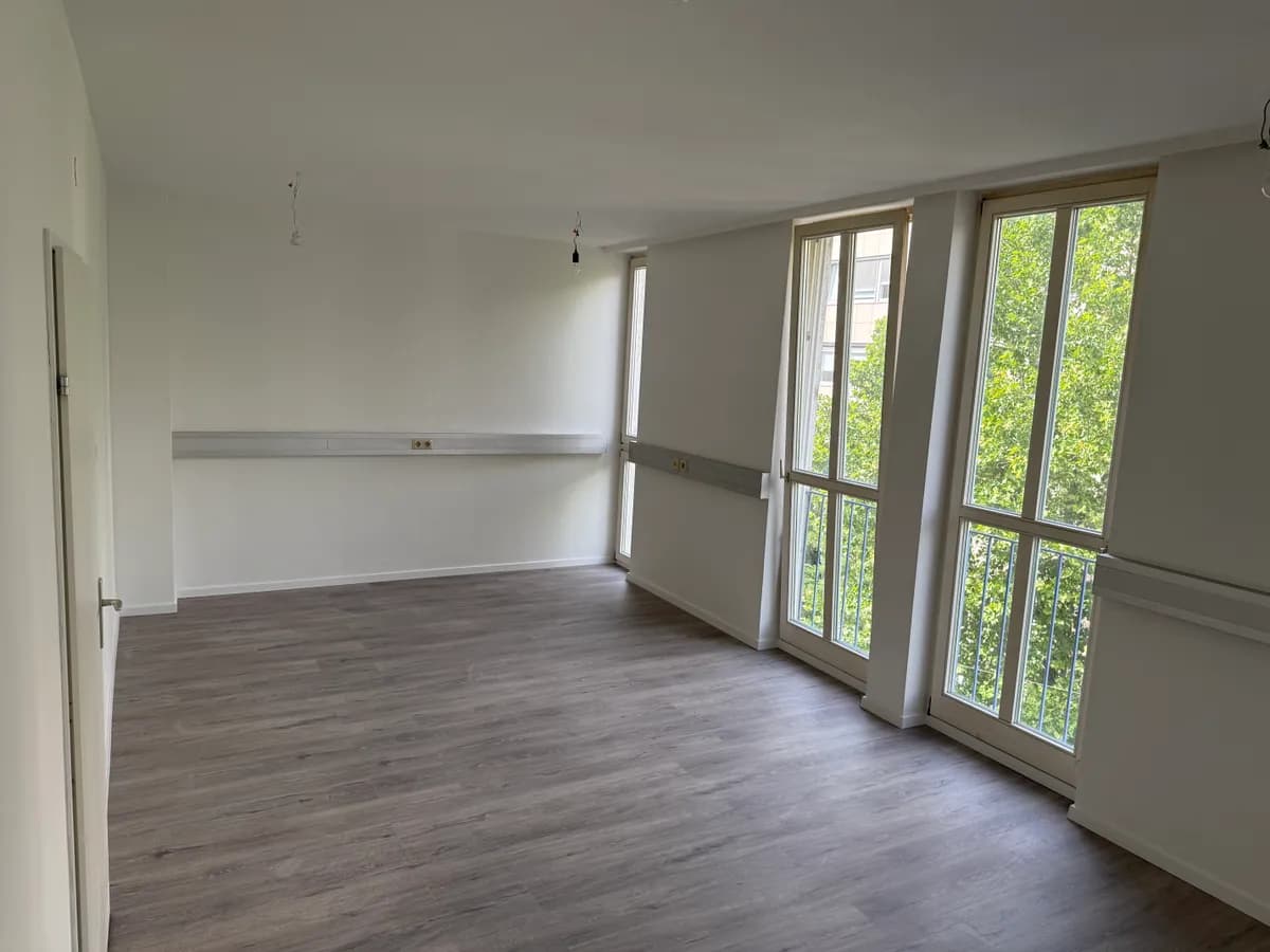 2-Zimmer-Gewerbeimmobilie mieten in Wien – 62 m², € 1.075 – Bild 1 von 12