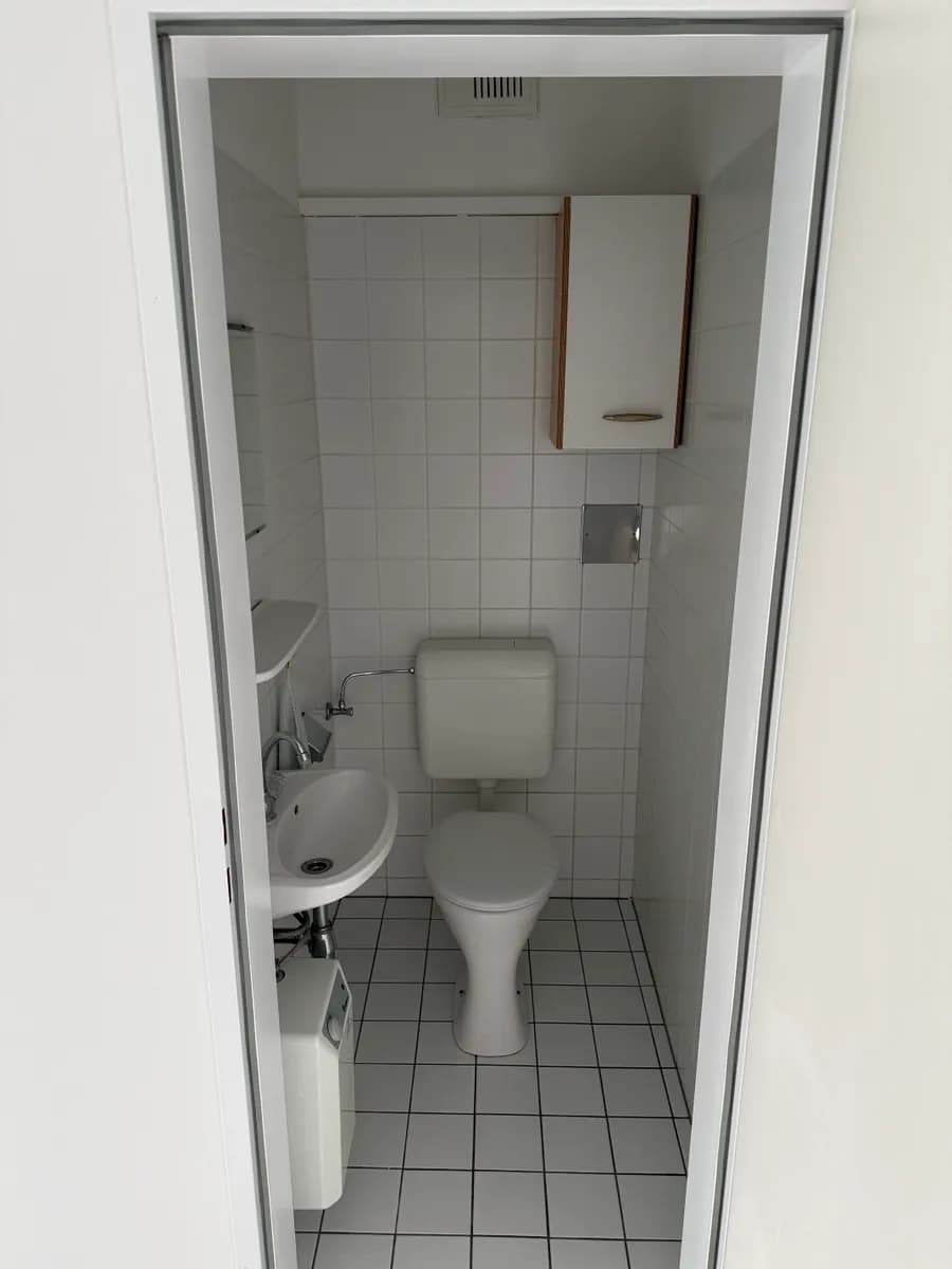 2-Zimmer-Gewerbeimmobilie mieten in Wien – 62 m², € 1.075 – Bild 12 von 12