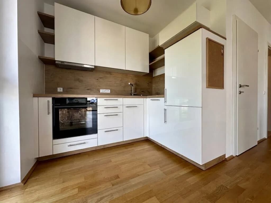 2-Zimmer-Wohnung mieten in Gmunden – 55,97 m², € 1.047 – Bild 2 von 10