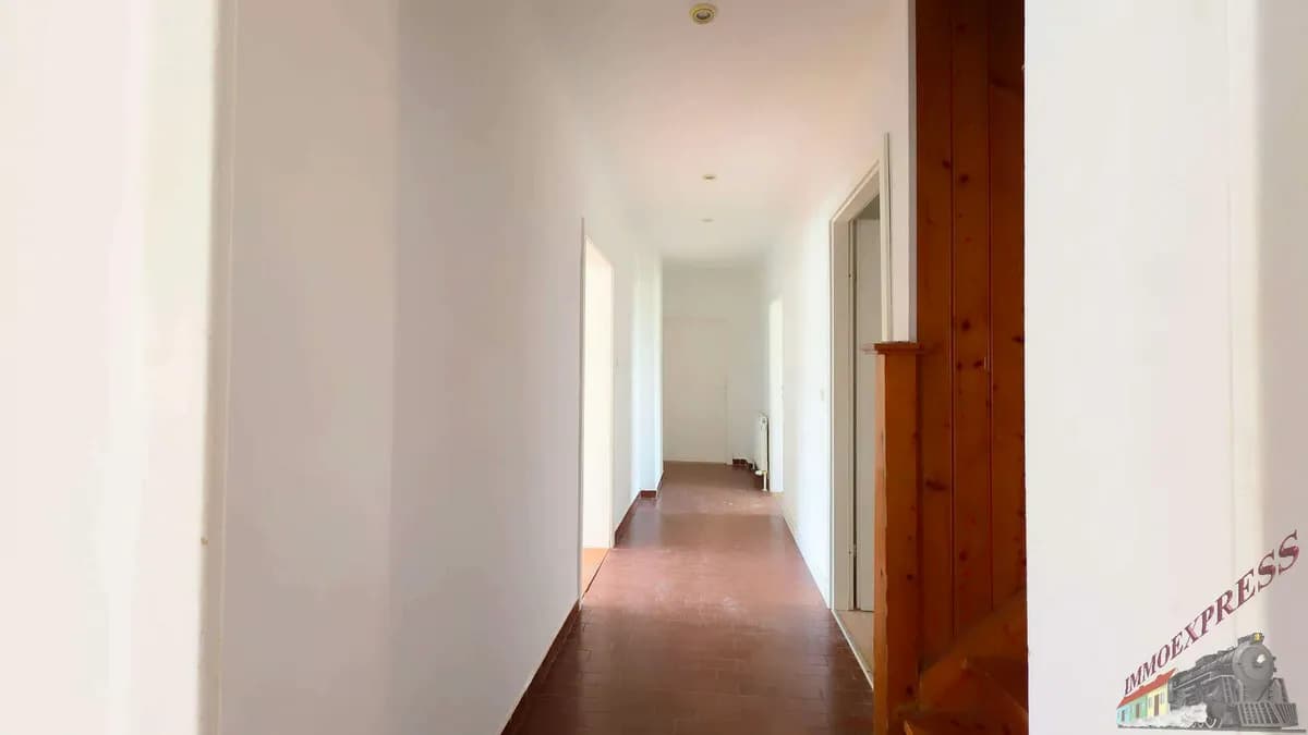7-Zimmer-Haus mieten in Mistelbach – 200 m², € 1.450 – Bild 5 von 23