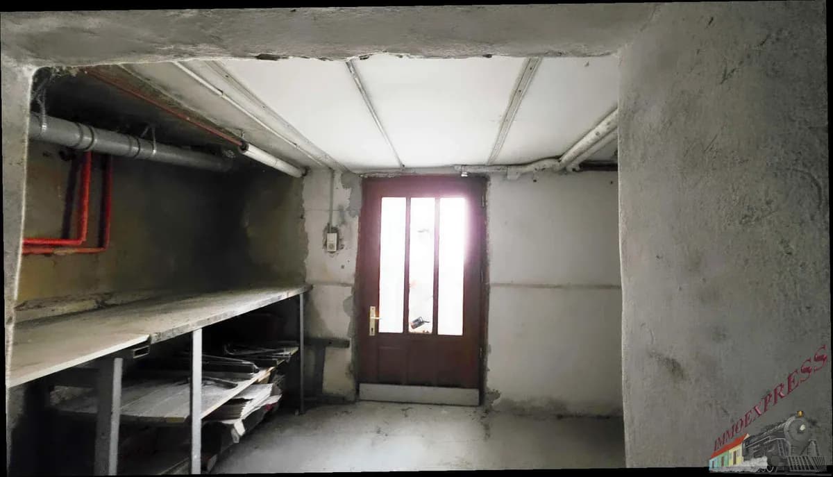 7-Zimmer-Haus mieten in Mistelbach – 200 m², € 1.450 – Bild 21 von 23