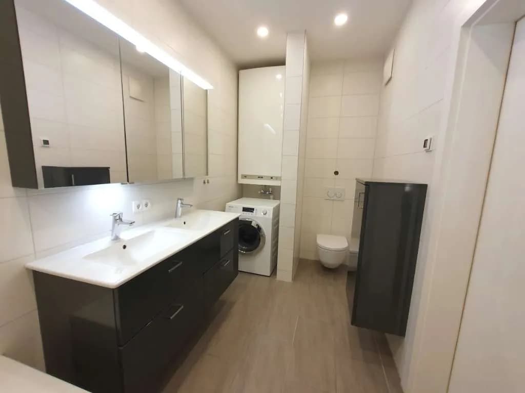4-Zimmer-Wohnung mieten in Graz – 128 m², € 1.870 – Bild 8 von 9