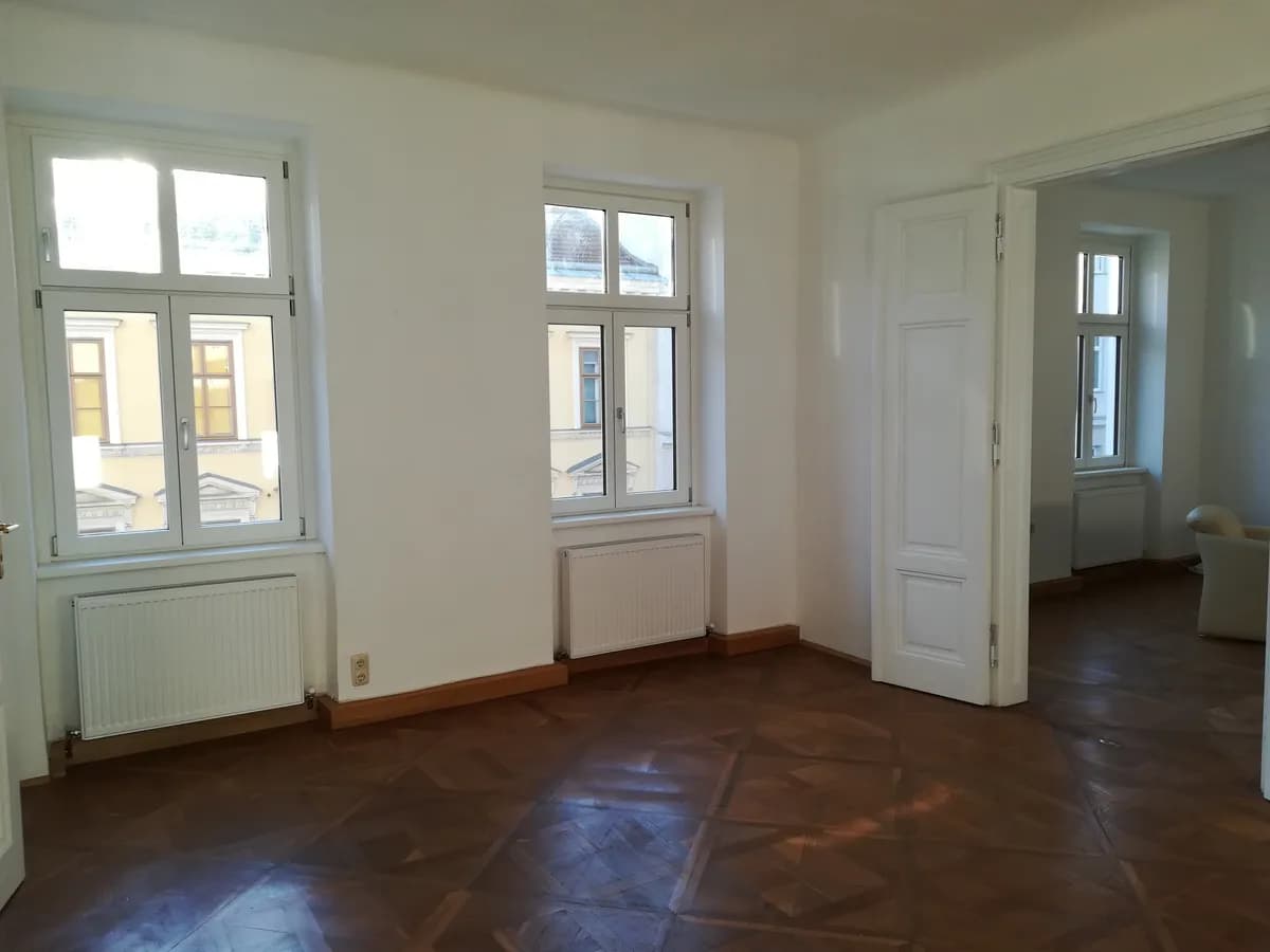 3-Zimmer-Wohnung mieten in Wien – 131 m², € 1.807