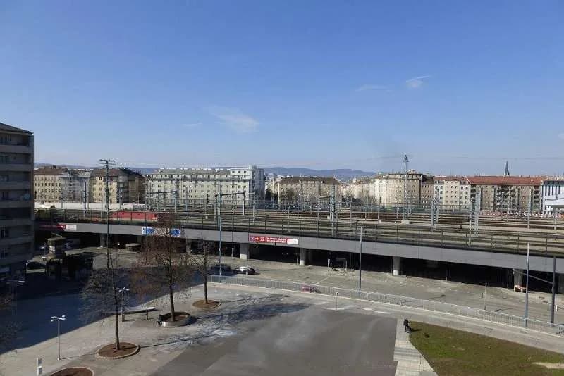 Gewerbeimmobilie mieten in Wien – 1 500 m², € 17 – Bild 9 von 17