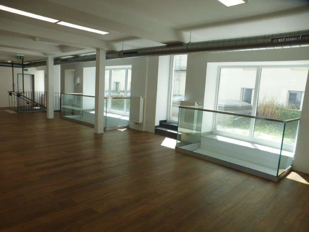 Gewerbeimmobilie mieten in Wien – 1 500 m², € 17 – Bild 13 von 17