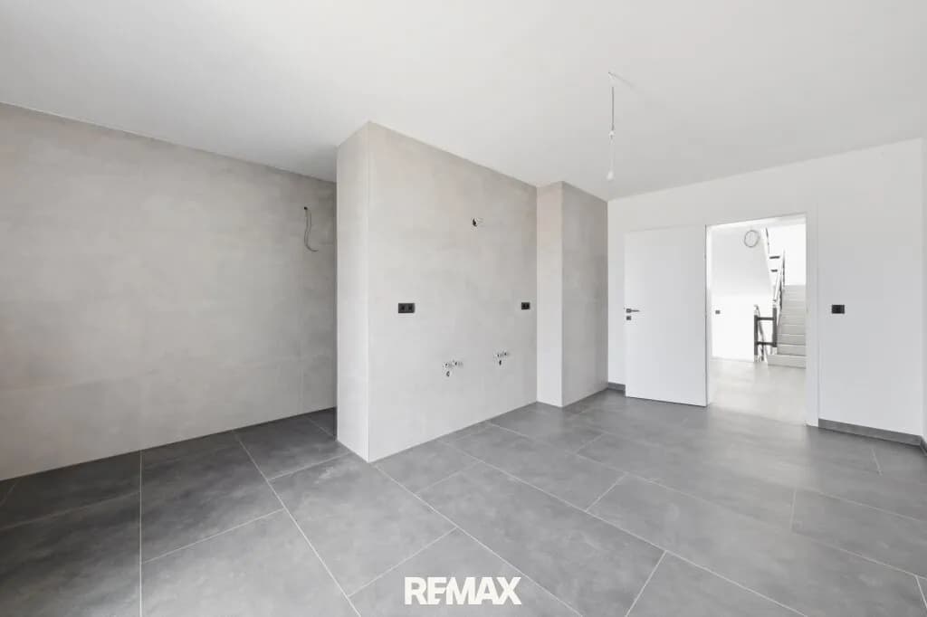 8-Zimmer-Haus kaufen in Hollabrunn – 326 m², € 835.000 – Bild 5 von 20