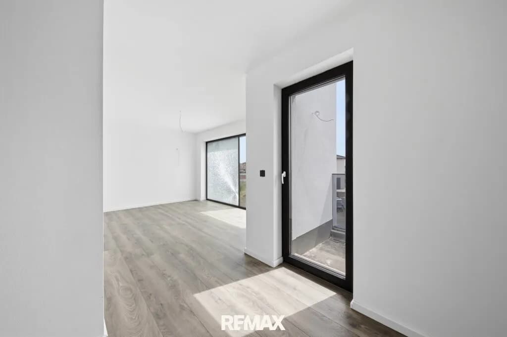 8-Zimmer-Haus kaufen in Hollabrunn – 326 m², € 835.000 – Bild 6 von 20