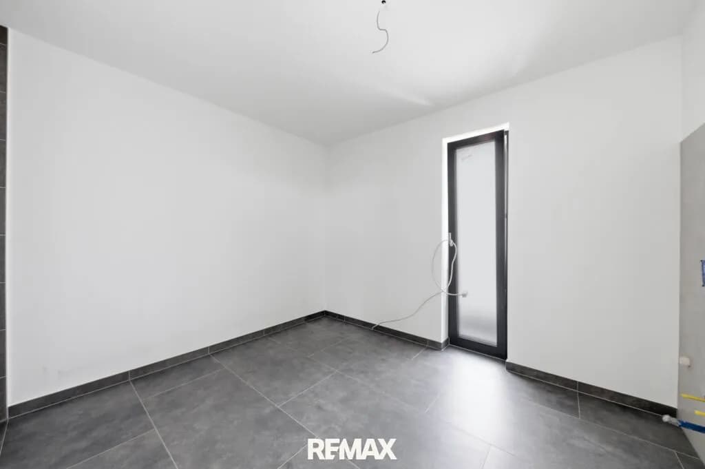 8-Zimmer-Haus kaufen in Hollabrunn – 326 m², € 835.000 – Bild 13 von 20