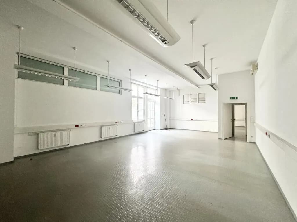 4-Zimmer-Gewerbeimmobilie mieten in Wien – 297 m², € 5.742 – Bild 3 von 8