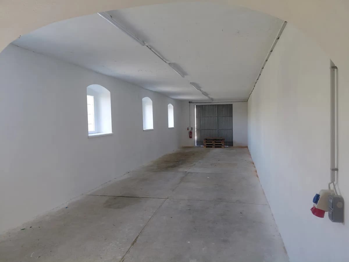 Immobilie mieten in Amstetten – 1 m², € 5