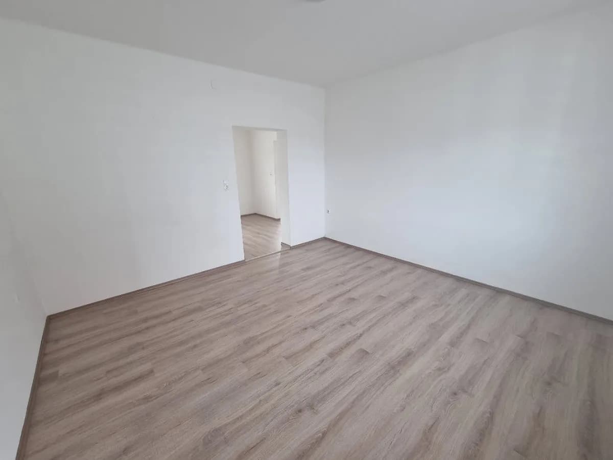 6-Zimmer-Haus mieten in Voitsberg – 114 m², € 900 – Bild 3 von 12