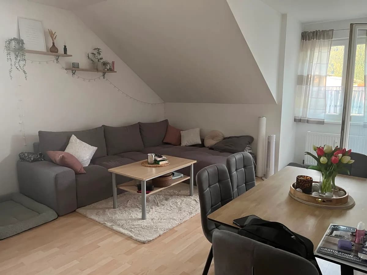 2-Zimmer-Wohnung mieten in Gmunden – 59 m², € 777