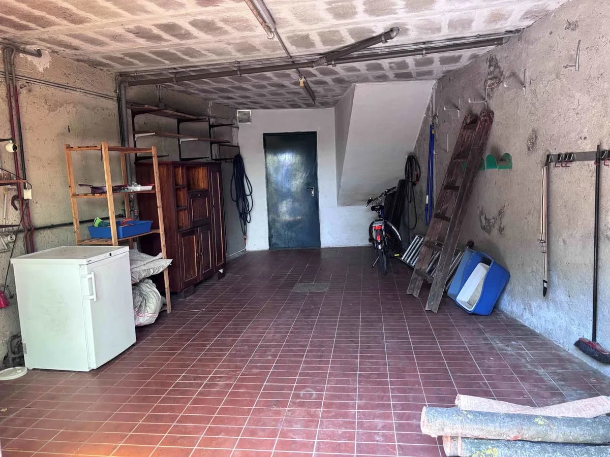 5-Zimmer-Gewerbeimmobilie kaufen in Baden – 180 m² – Bild 8 von 23