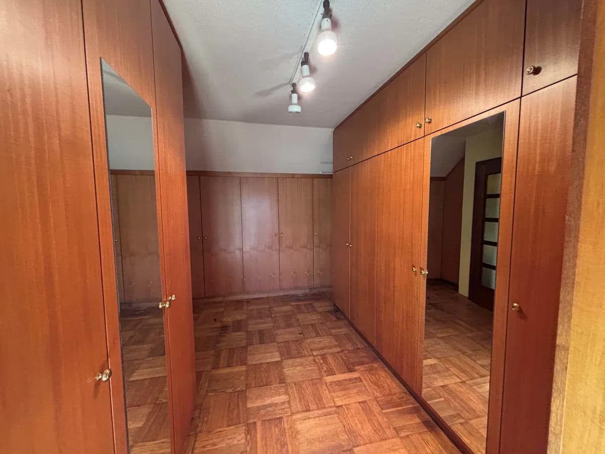 5-Zimmer-Gewerbeimmobilie kaufen in Baden – 180 m² – Bild 15 von 23