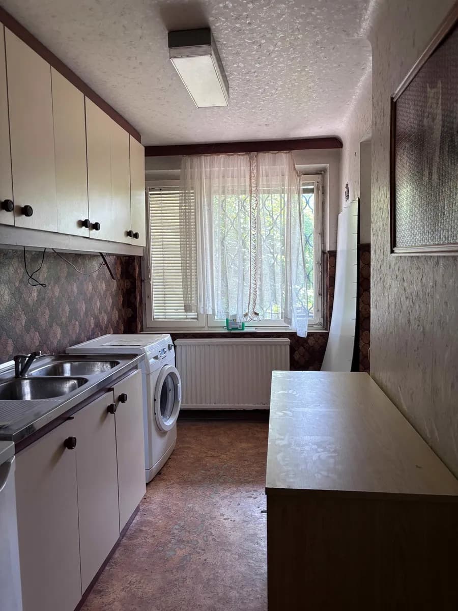5-Zimmer-Gewerbeimmobilie kaufen in Baden – 180 m² – Bild 22 von 23