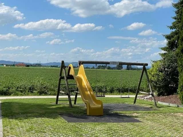 3-Zimmer-Wohnung mieten in Eferding – 81,39 m², € 944 – Bild 3 von 3