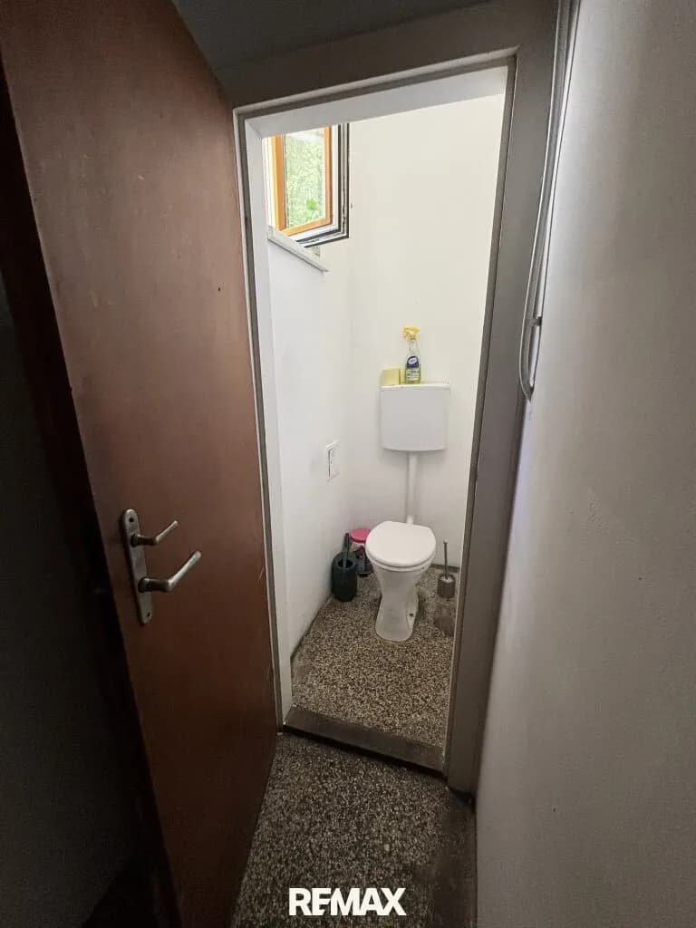 Gewerbeimmobilie mieten in Wien – 42 m², € 404 – Bild 9 von 10