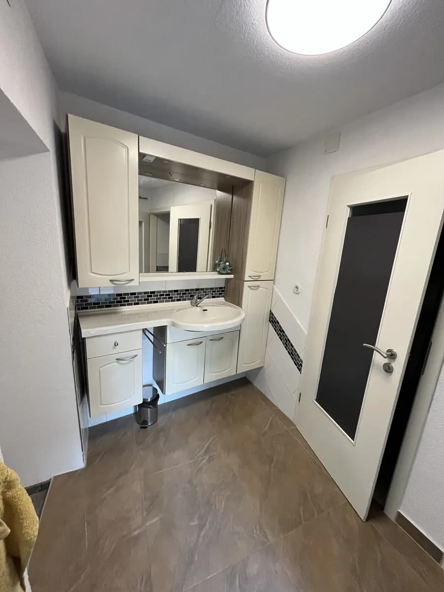 Wohnung mieten in Braunau am Inn – 100 m², € 1.000 – Bild 9 von 11