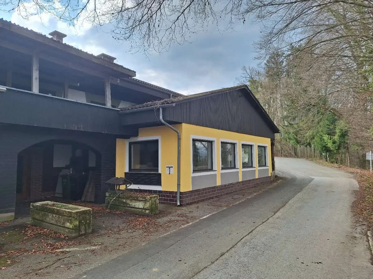 Gewerbeimmobilie kaufen in Deutschlandsberg – 830 m², € 169.000 – Bild 2 von 81