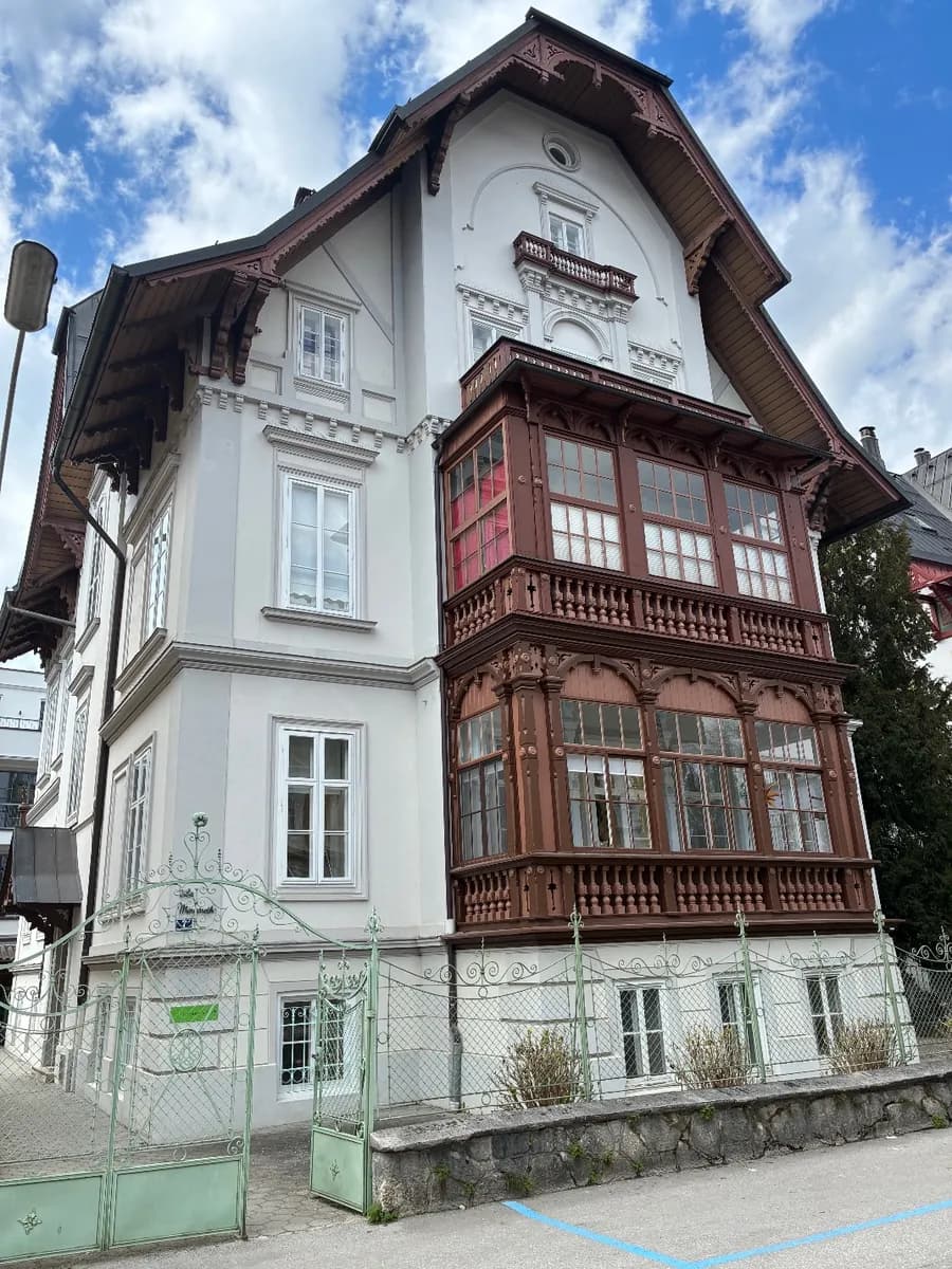 9-Zimmer-Wohnung kaufen in Gmunden – 220 m², € 1.485.000