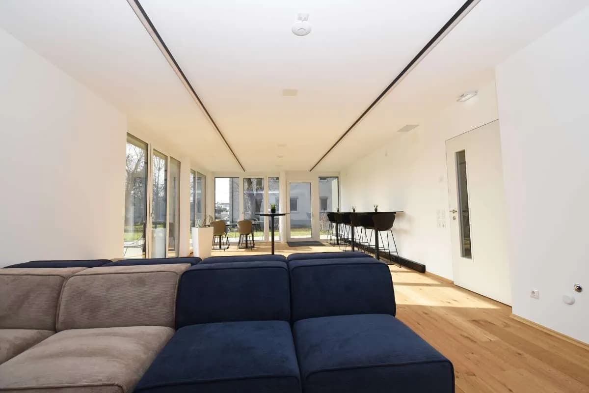 2-Zimmer-Gewerbeimmobilie mieten in Bregenz – 29 m², € 650 – Bild 11 von 19