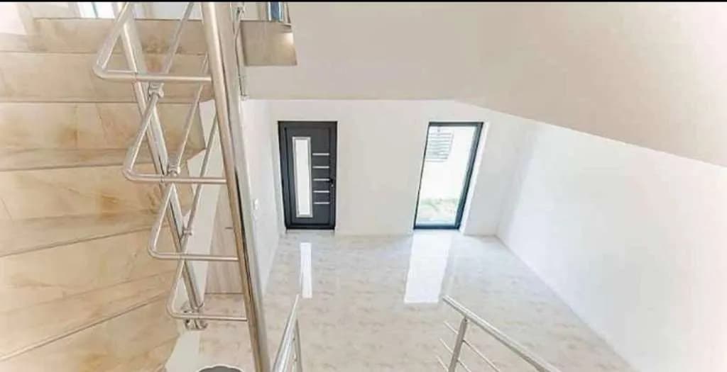 5-Zimmer-Haus mieten in Wien – 120 m², € 1.899 – Bild 3 von 19