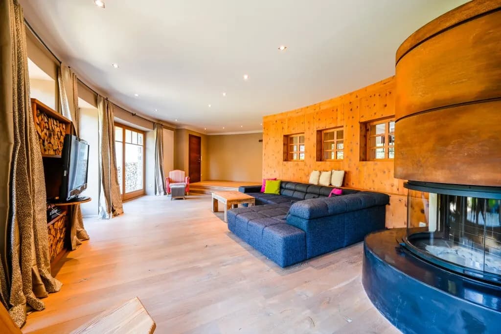 6-Zimmer-Immobilie kaufen in Schwaz – 296 m², € 2.450.000 – Bild 2 von 22