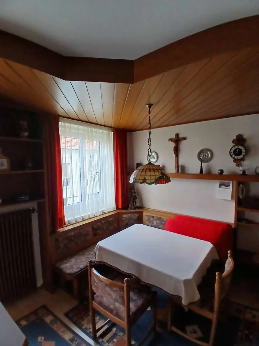 10-Zimmer-Haus kaufen in Weiz – 300 m², € 275.000 – Bild 2 von 7