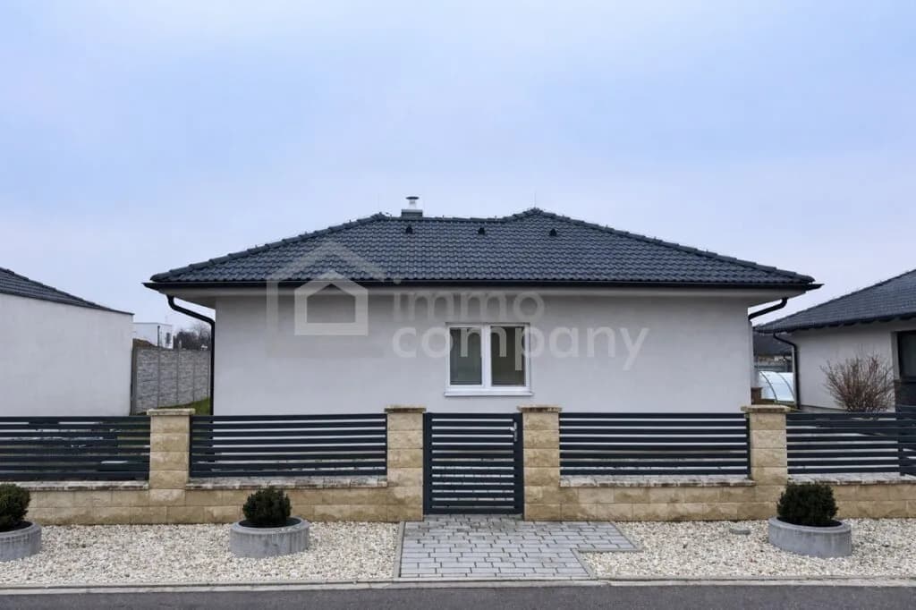 4-Zimmer-Haus kaufen in Neusiedl am See – 120 m², € 445.000 – Bild 3 von 15