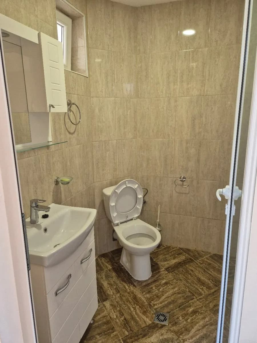 6-Zimmer-Haus mieten in Oberpullendorf – 150 m², € 900 – Bild 8 von 27