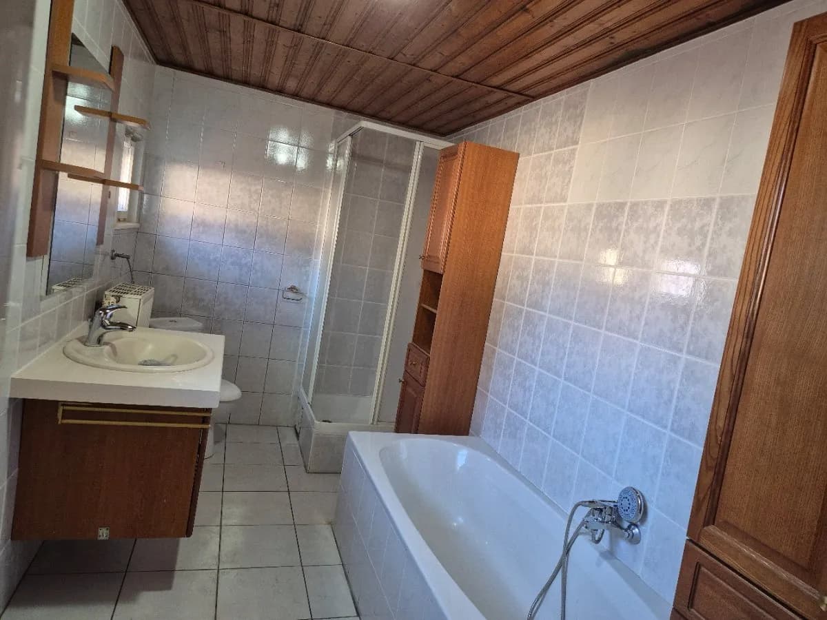 6-Zimmer-Haus mieten in Oberpullendorf – 150 m², € 900 – Bild 11 von 27