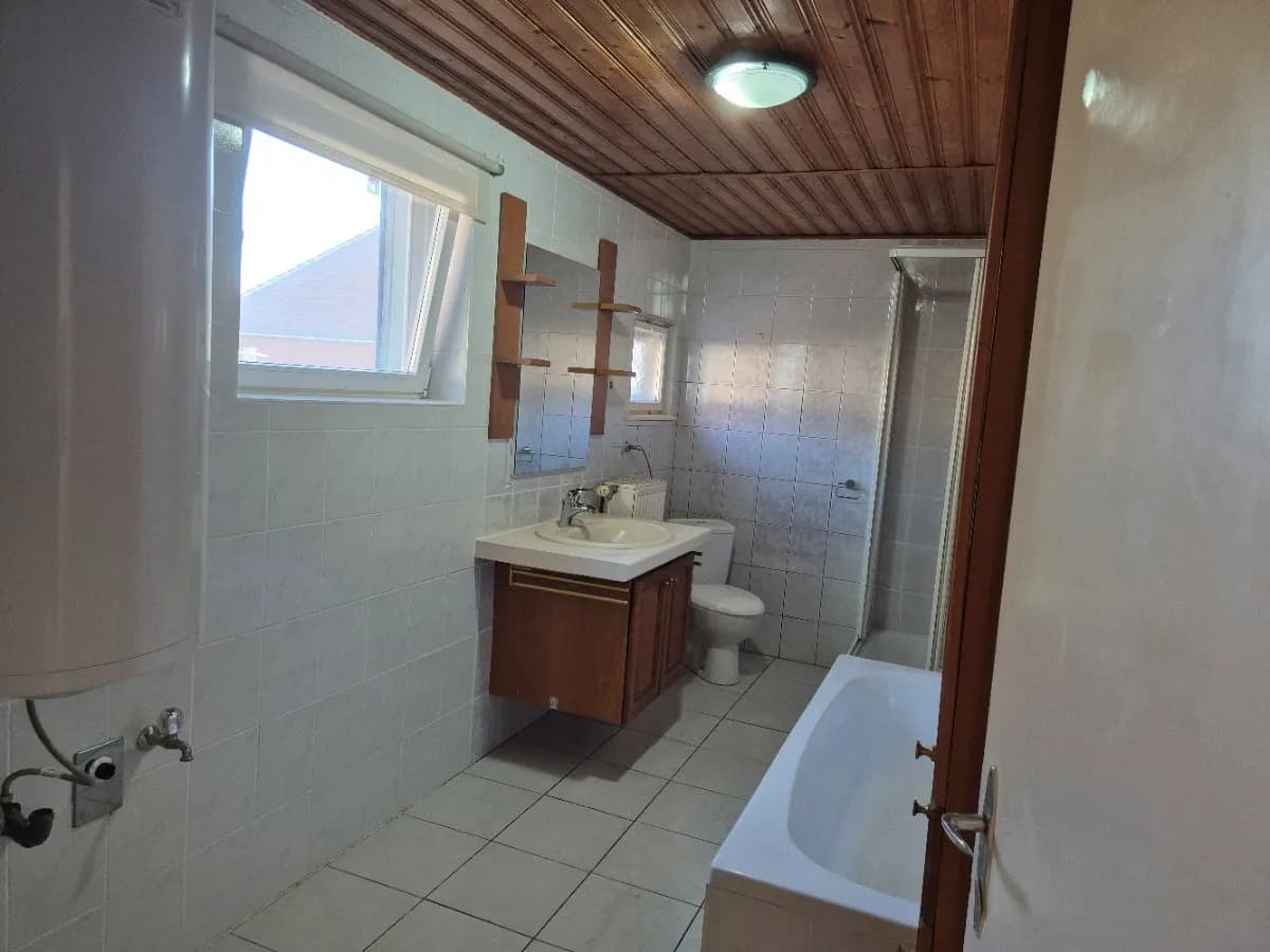 6-Zimmer-Haus mieten in Oberpullendorf – 150 m², € 900 – Bild 12 von 27