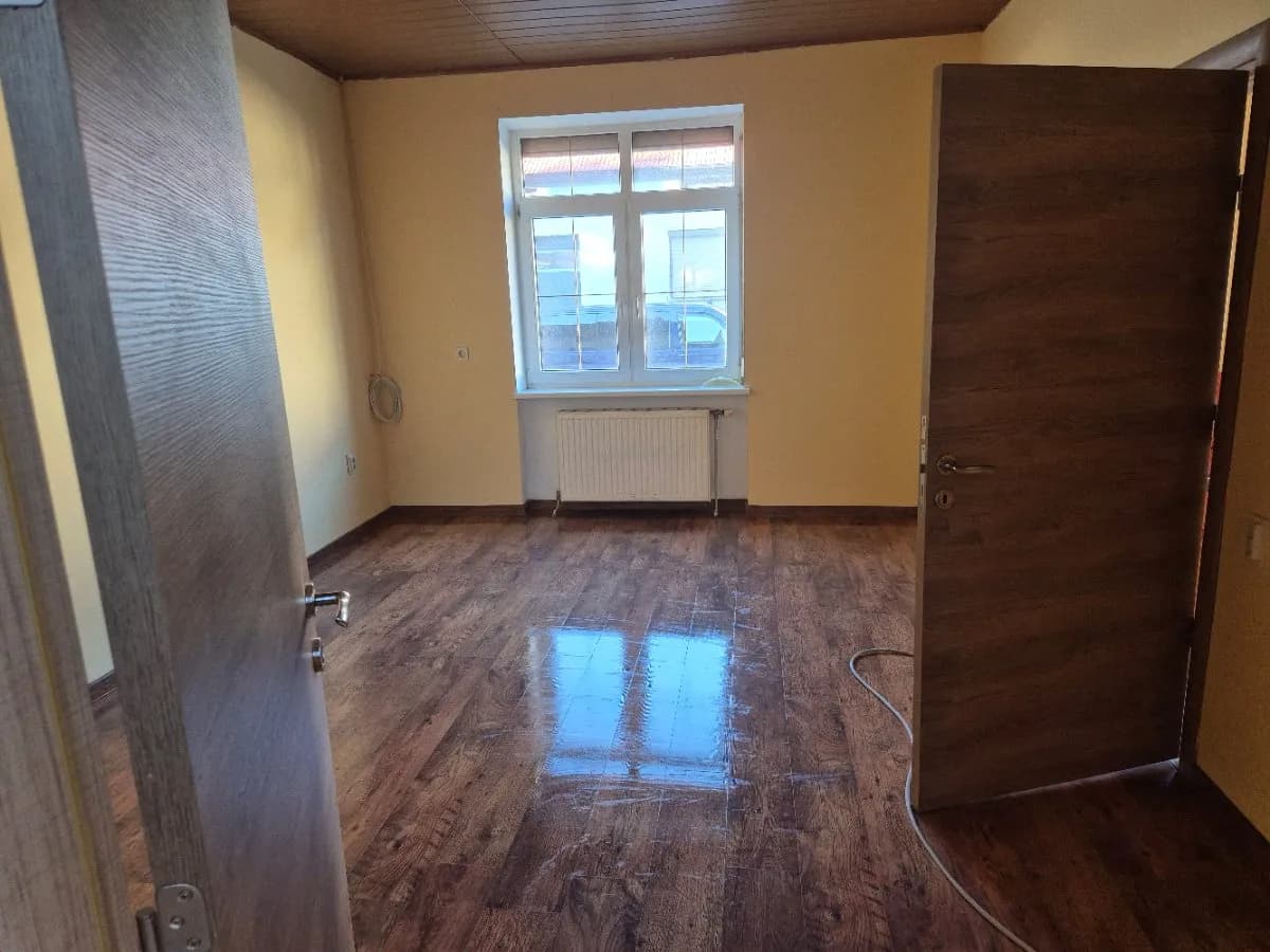 6-Zimmer-Haus mieten in Oberpullendorf – 150 m², € 900 – Bild 16 von 27