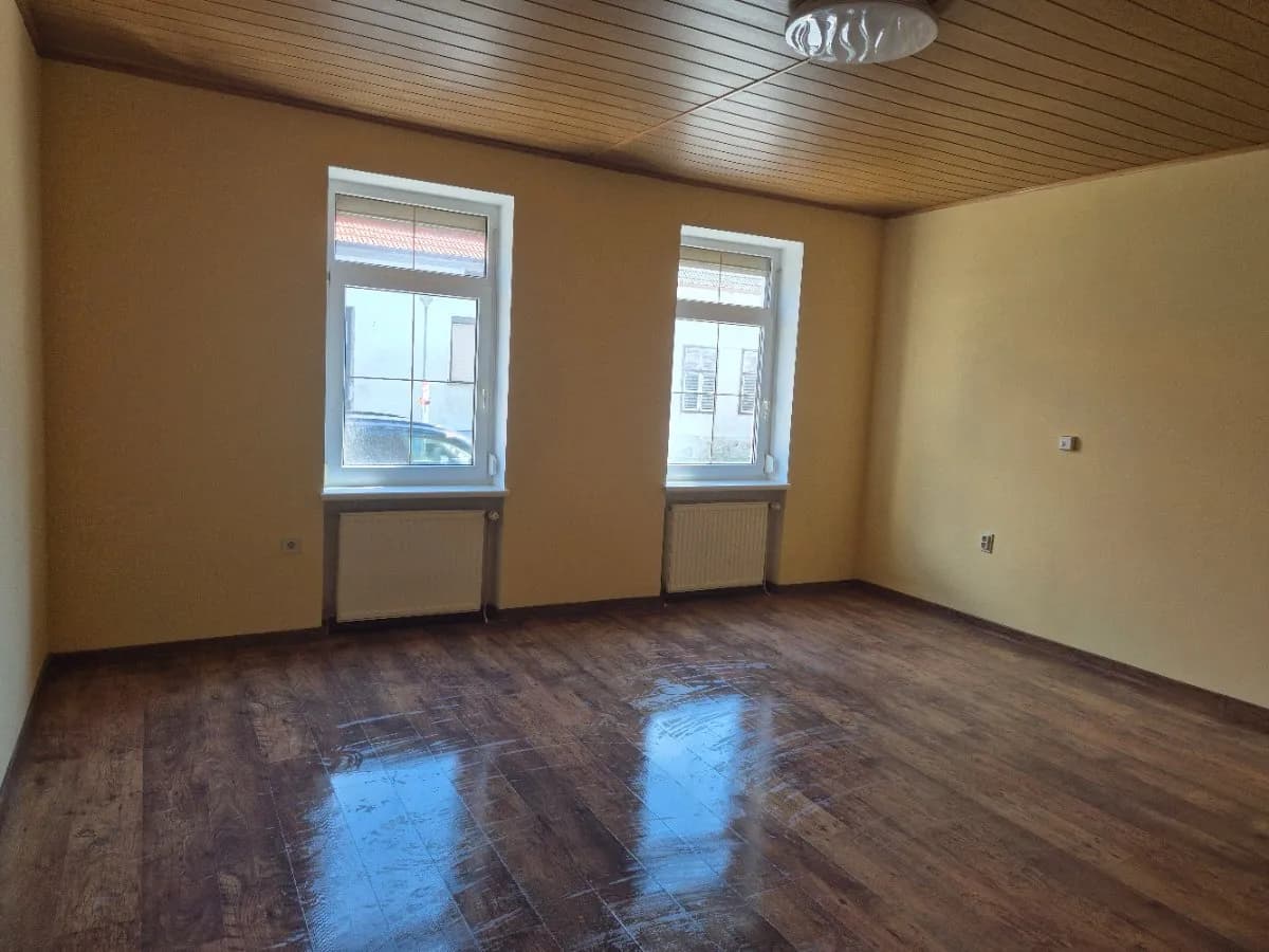 6-Zimmer-Haus mieten in Oberpullendorf – 150 m², € 900 – Bild 24 von 27
