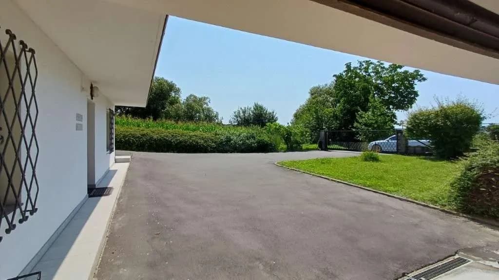 8-Zimmer-Haus kaufen in Jennersdorf – 176 m², € 399.000 – Bild 9 von 51