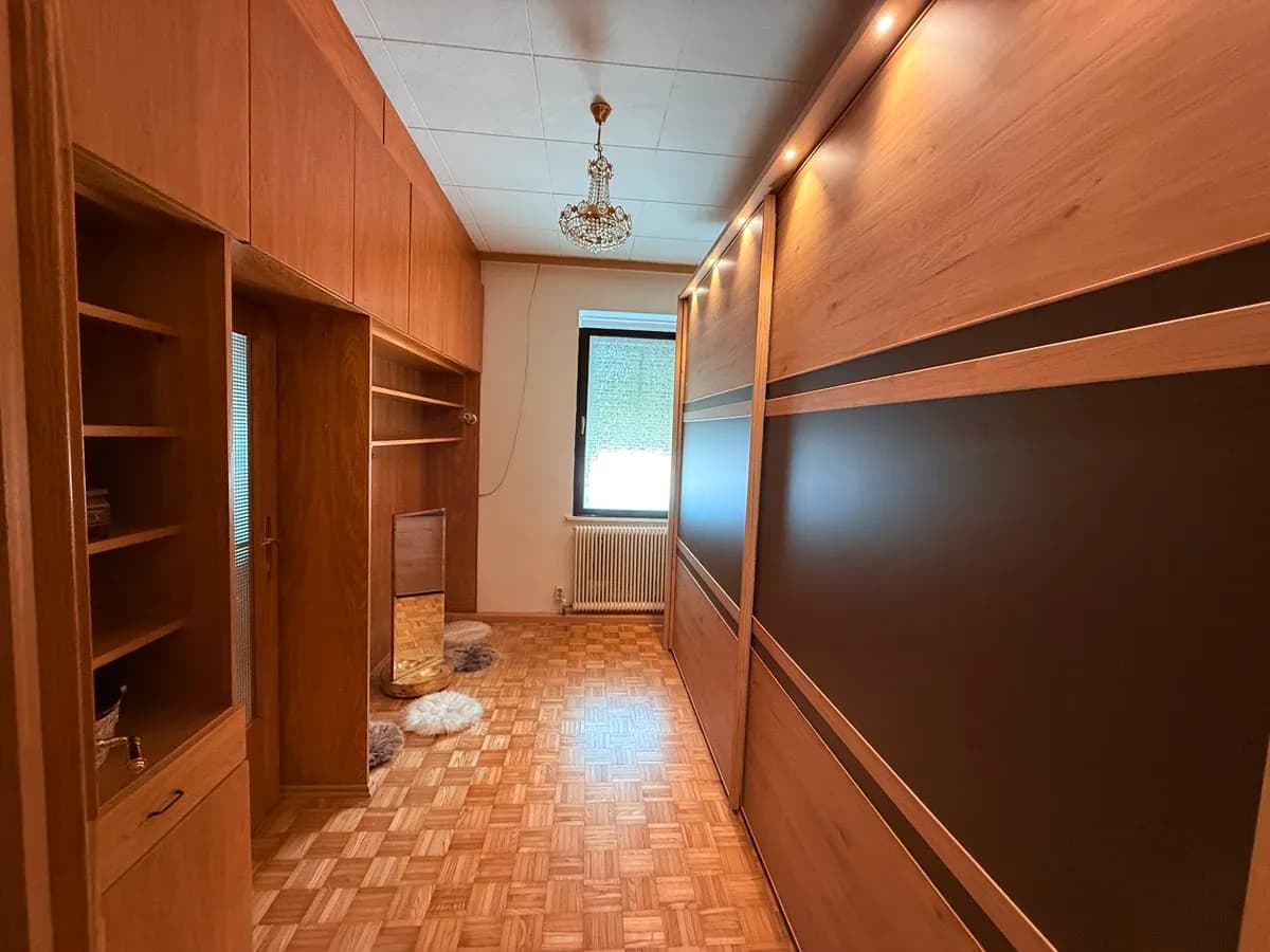 4-Zimmer-Haus mieten in Baden – 130 m², € 1.700 – Bild 8 von 17