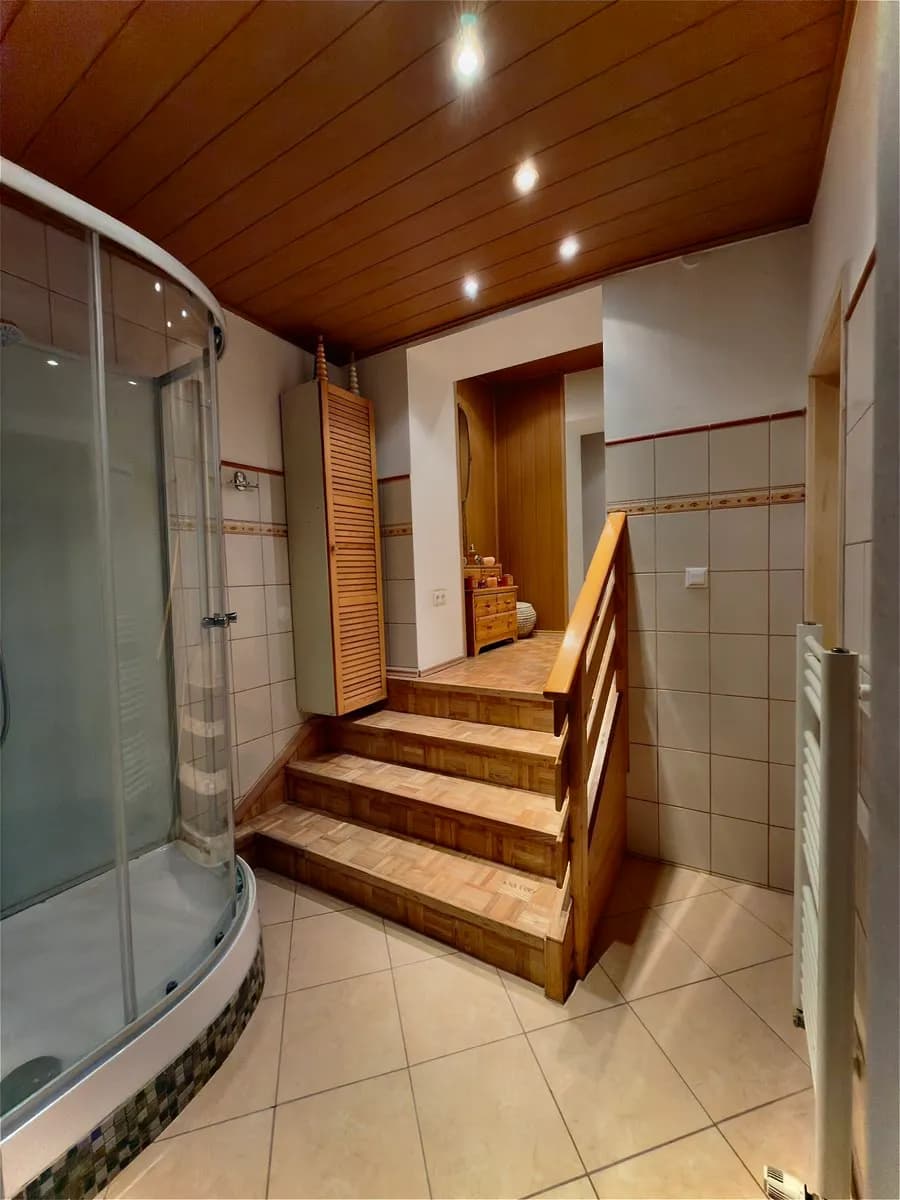 4-Zimmer-Haus mieten in Baden – 130 m², € 1.700 – Bild 17 von 17