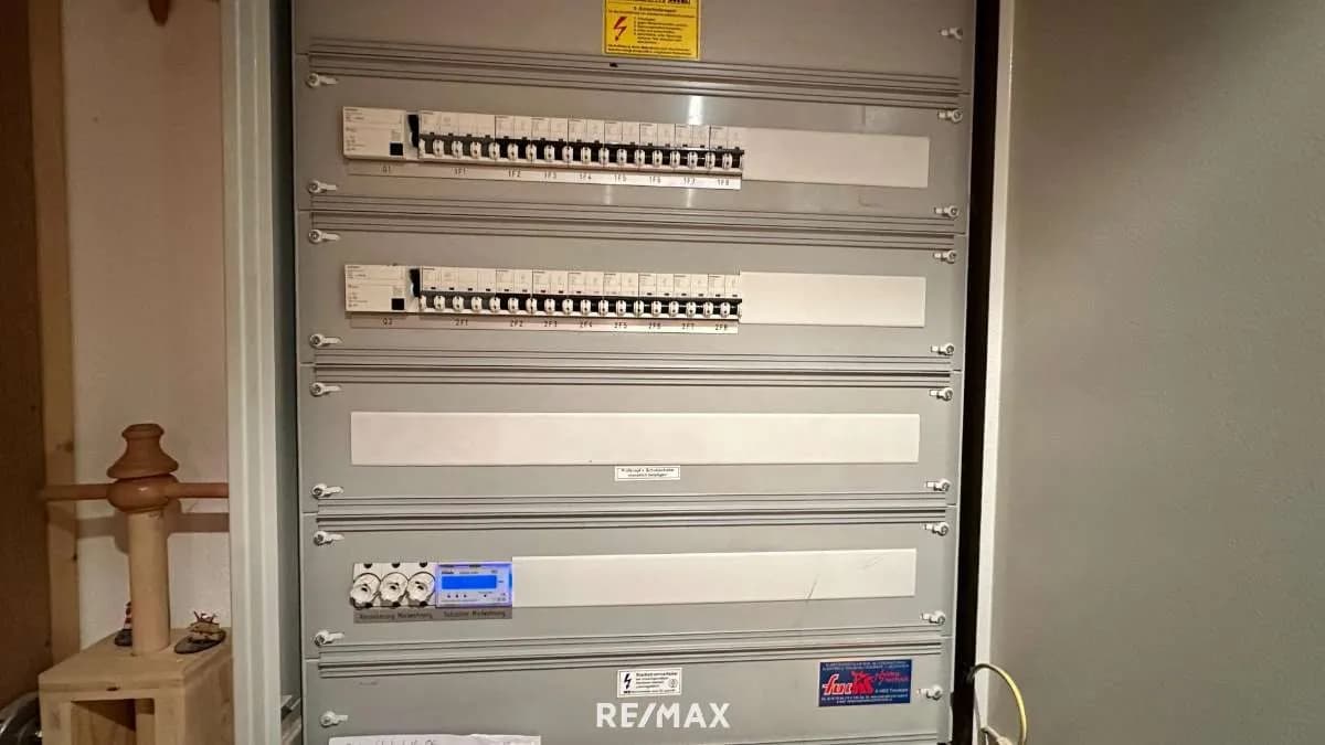 4-Zimmer-Haus kaufen in Vöcklabruck – 130 m², € 1.550.000 – Bild 15 von 15