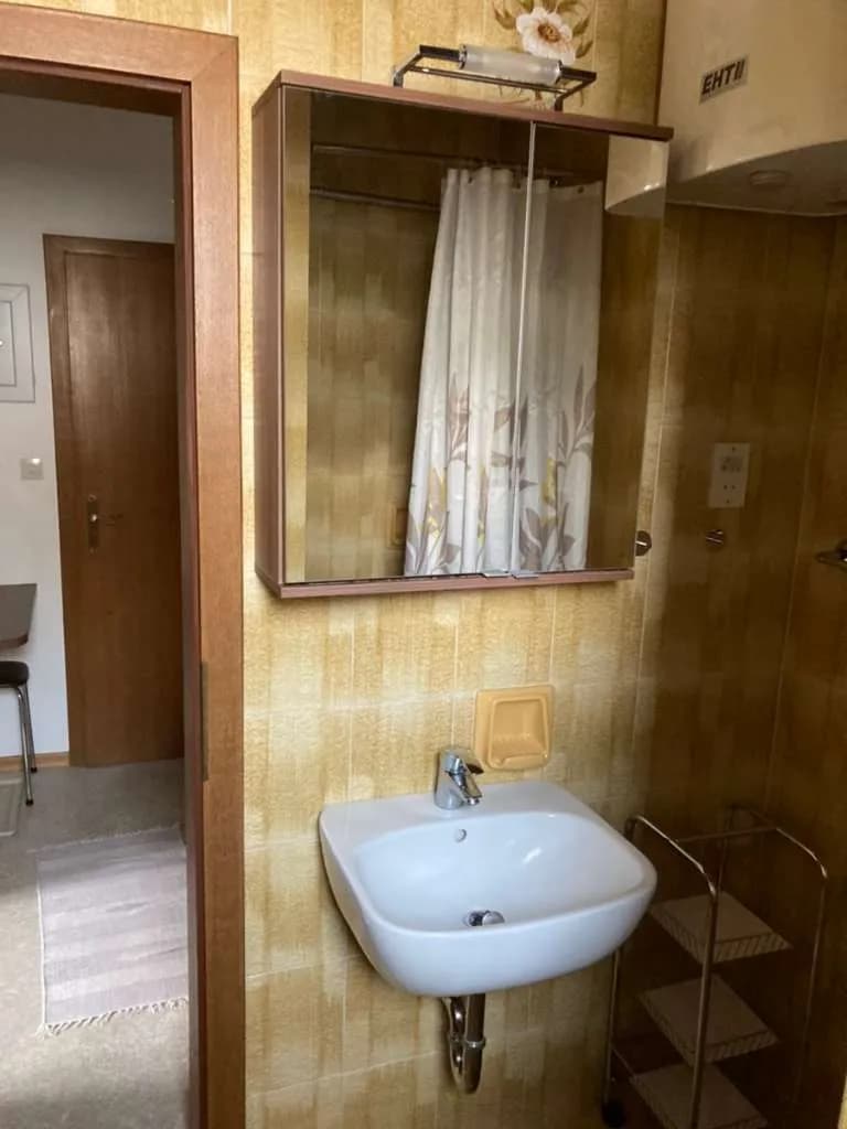 1-Zimmer-Wohnung mieten in Klagenfurt – 27 m², € 400 – Bild 3 von 5