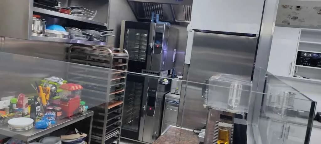 Gewerbeimmobilie mieten in Wien – 127 m², € 1.600 – Bild 8 von 22