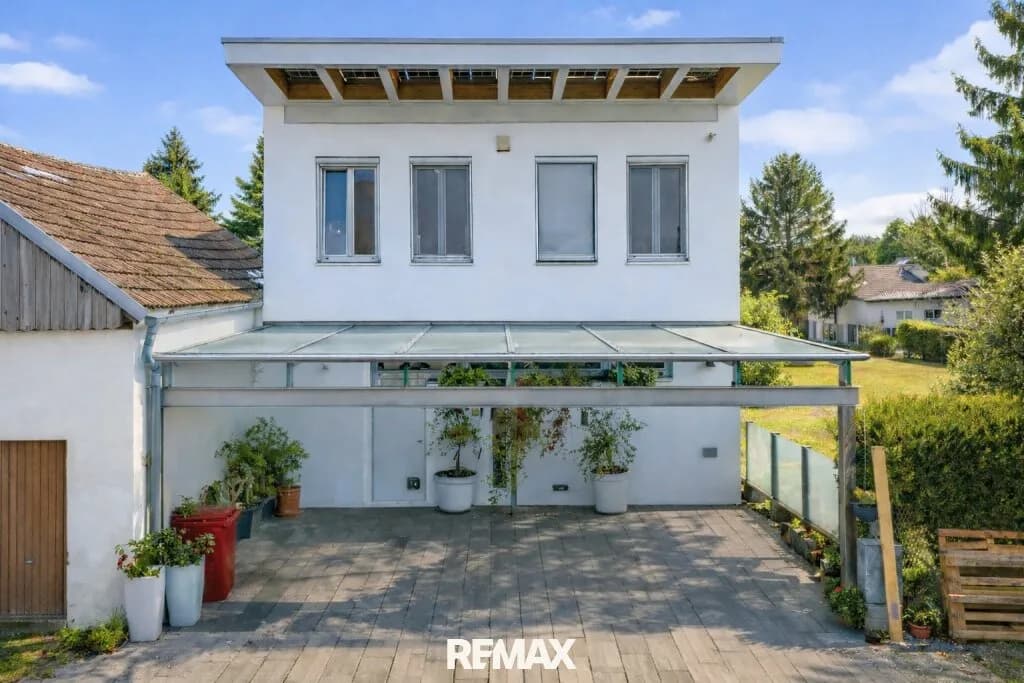 10-Zimmer-Immobilie kaufen in Korneuburg – 300 m², € 1.490.000 – Bild 1 von 45