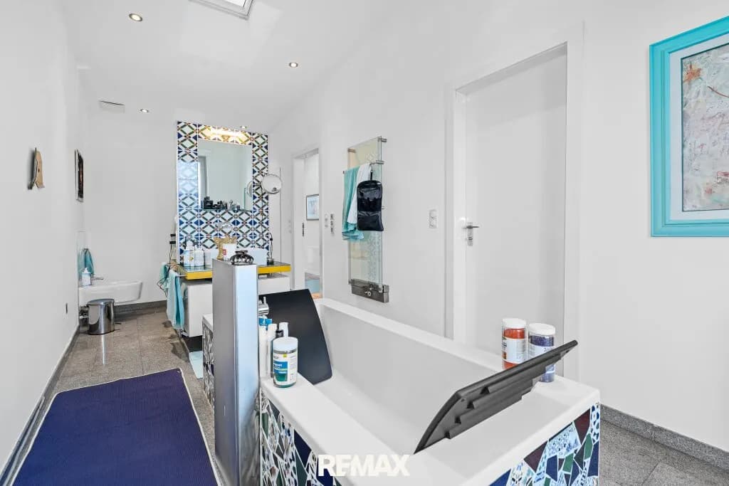 10-Zimmer-Immobilie kaufen in Korneuburg – 300 m², € 1.490.000 – Bild 35 von 45