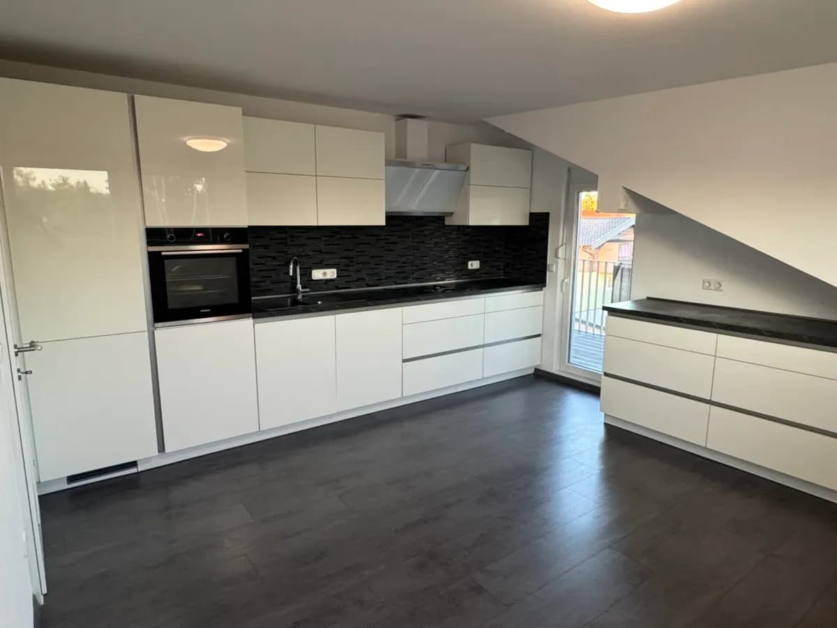 3-Zimmer-Wohnung mieten in Salzburg-Umgebung – 118 m², € 1.600 – Bild 3 von 10