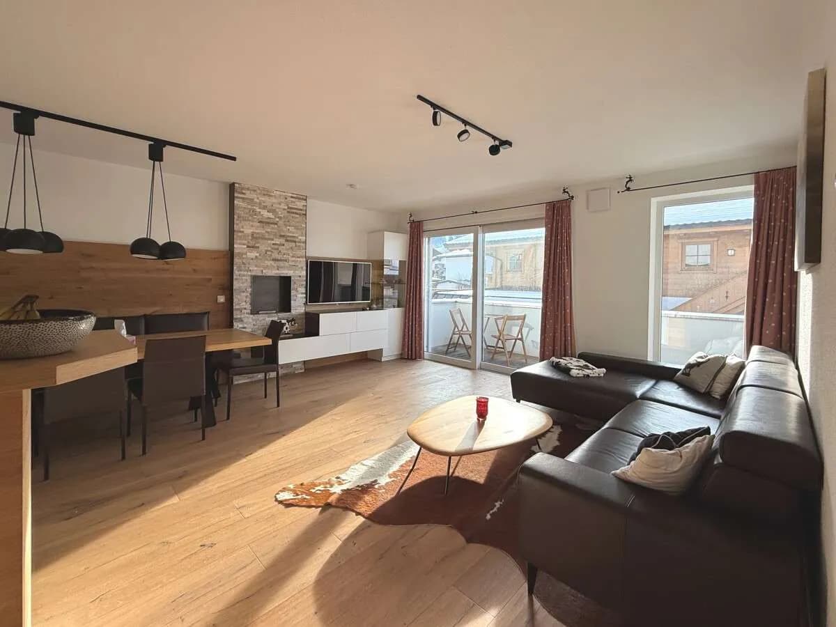 3-Zimmer-Wohnung mieten in Kitzbühel – 91,69 m², € 2.188