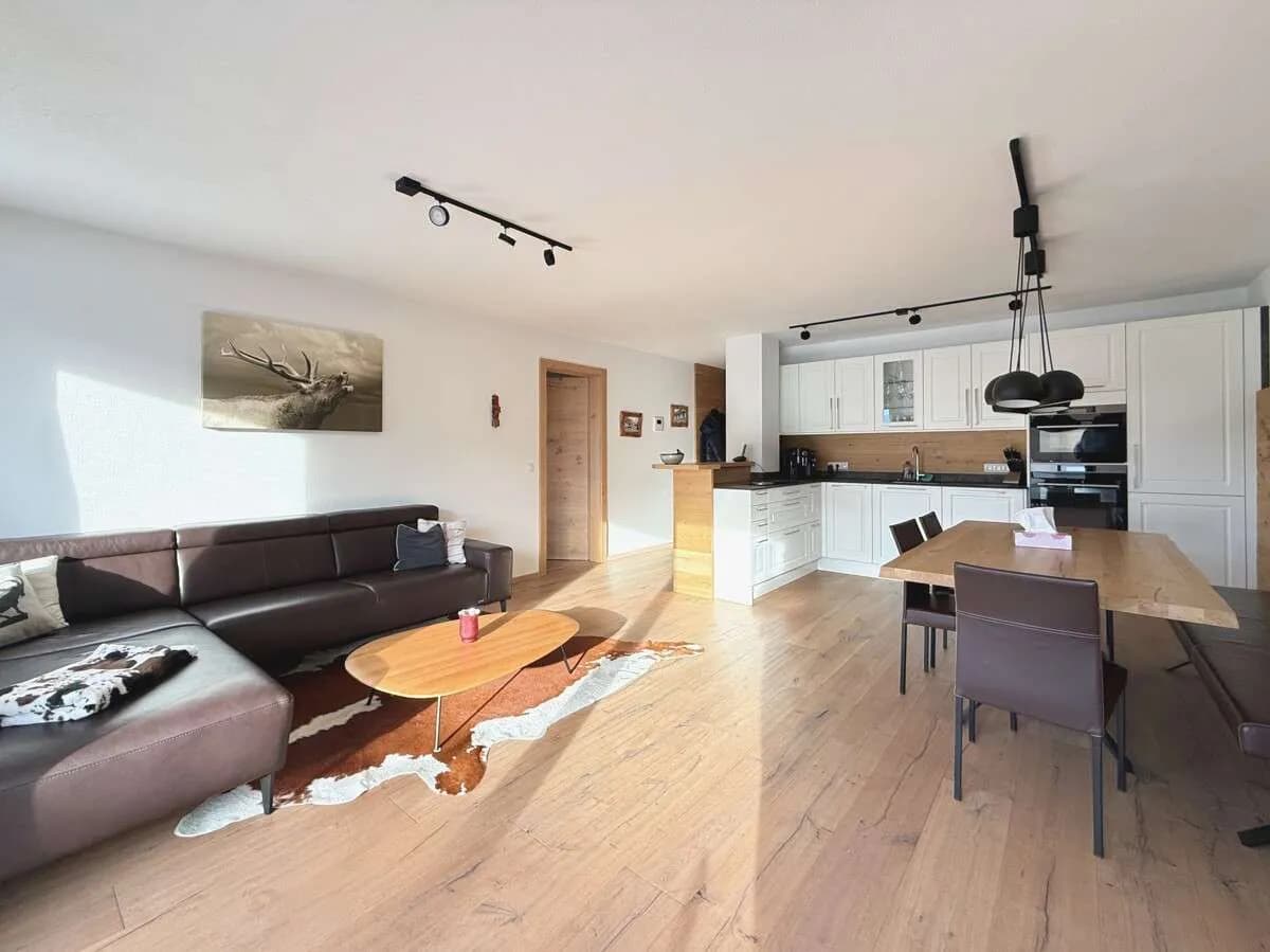 3-Zimmer-Wohnung mieten in Kitzbühel – 91,69 m², € 2.188 – Bild 10 von 35