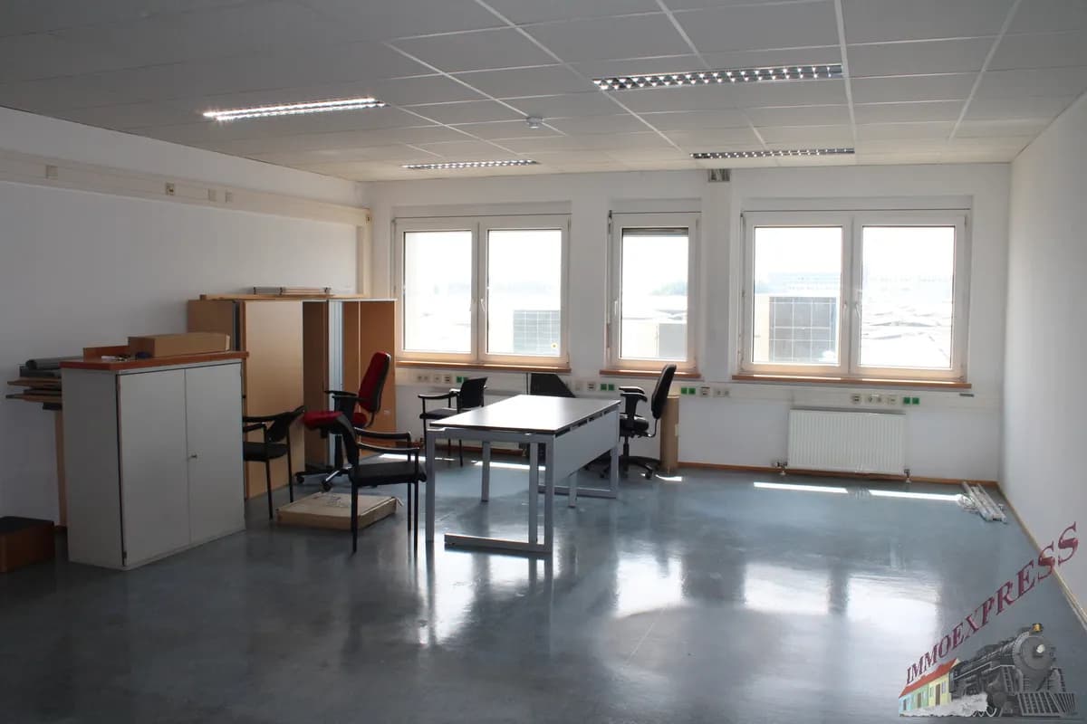 1-Zimmer-Gewerbeimmobilie mieten in Mödling – 56 m², € 706